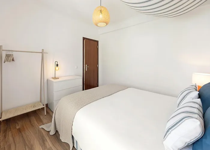 In The Peace Of The Foothills * Povoa (Lisbon)