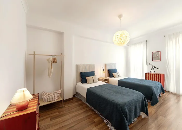 In The Peace Of The Foothills Povoa (Lisbon)