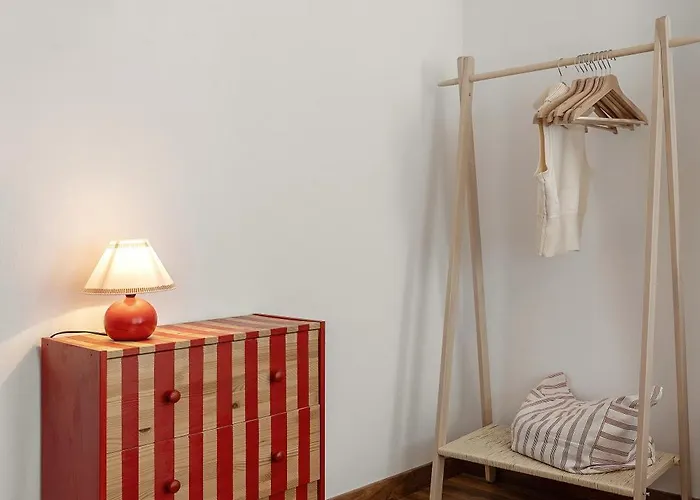 In The Peace Of The Foothills * Povoa (Lisbon)